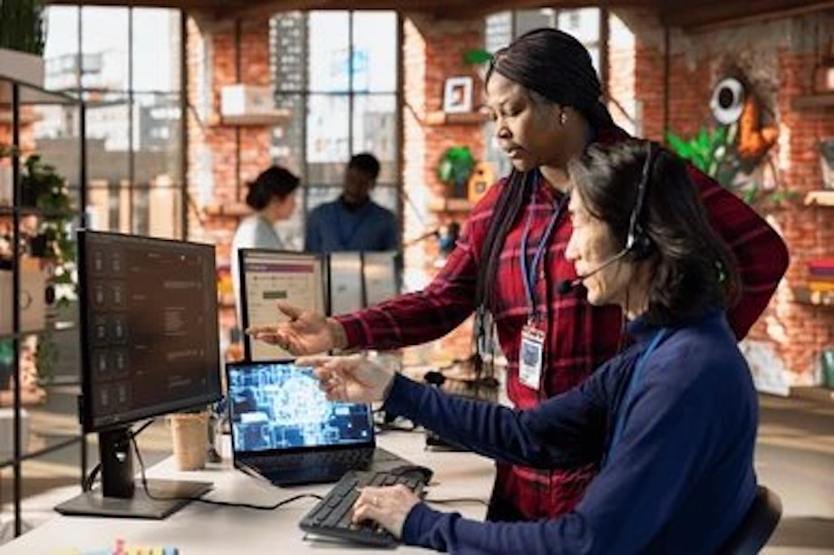 Learn languages using Human teachers and AI tutors